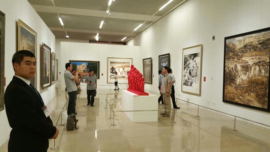 《革命家庭》