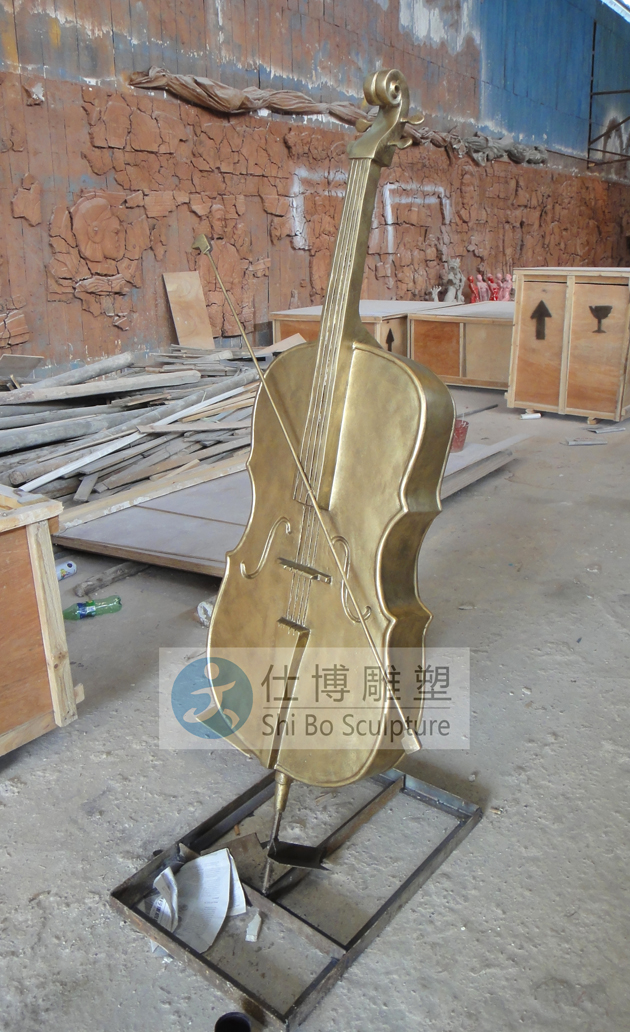 小提琴雕塑