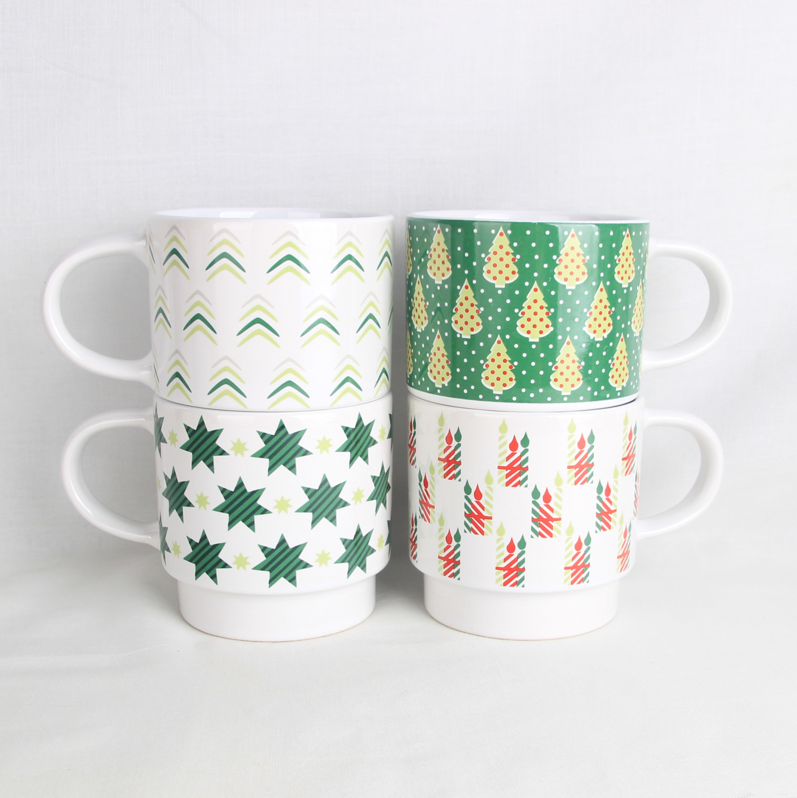 14oz Stackable mug with Christmas decal