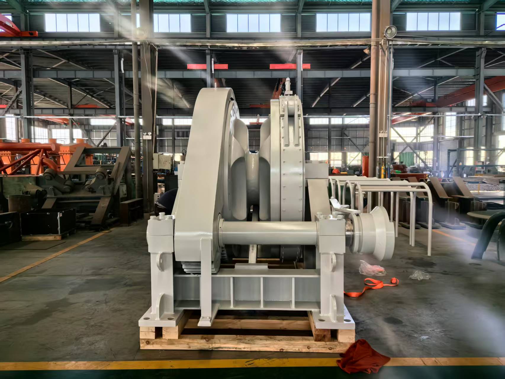 φ87 电动组合锚机