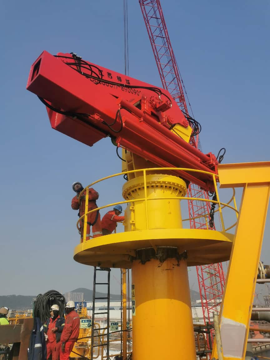 2T15M 多节伸缩起重机 Multi-section telescopic crane