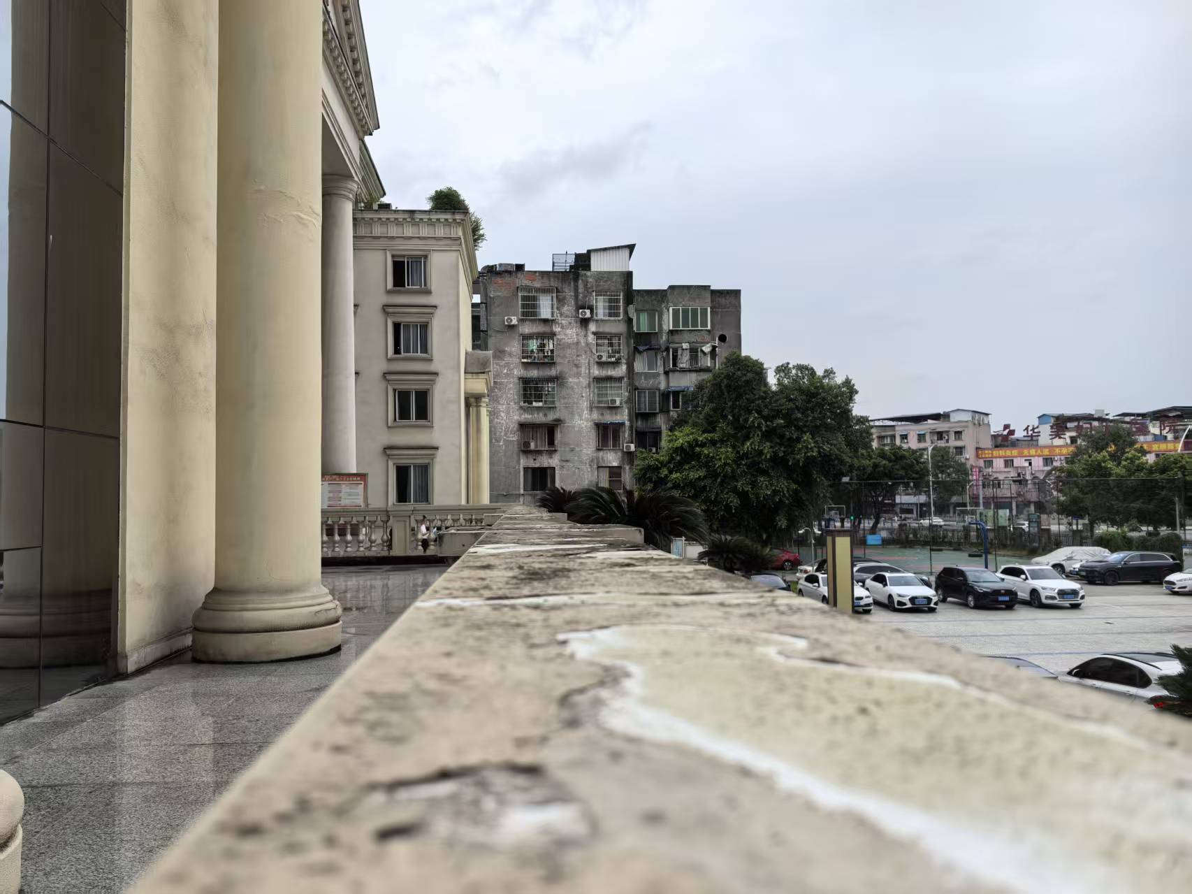 您是否也背负着不明巨债，被逼至绝境？—— 看我们如何为汤氏夫妇成功维权，揭开百万元债务背后的惊天骗局！