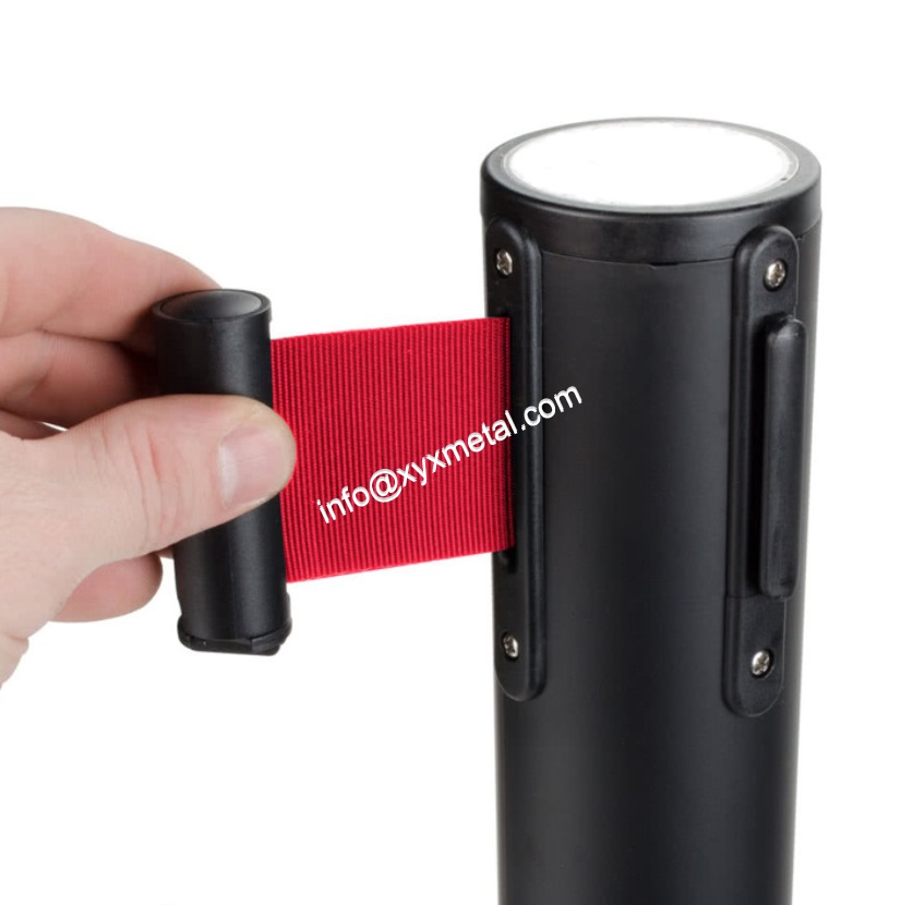 belt barrier
