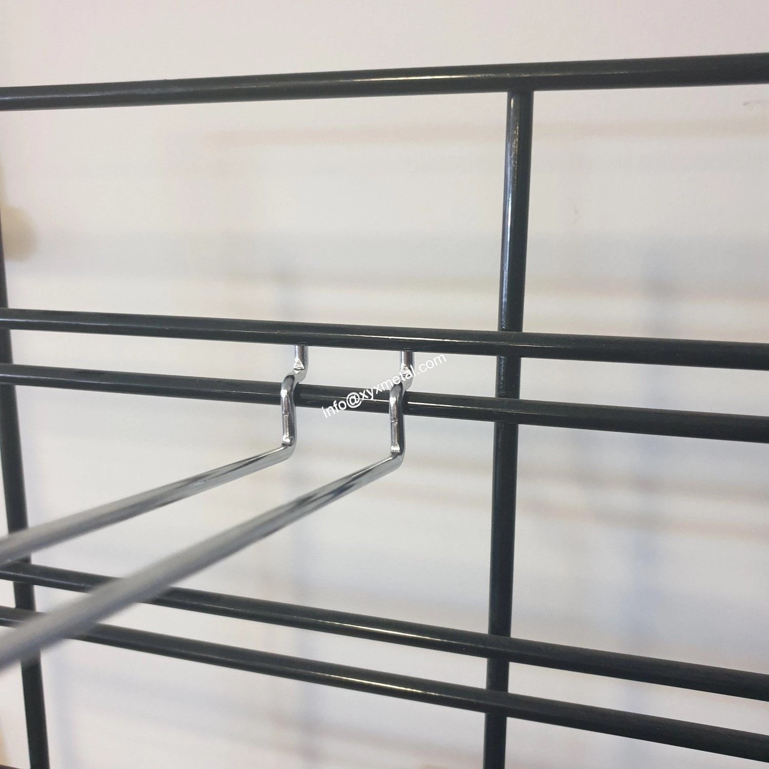gridwall U hooks