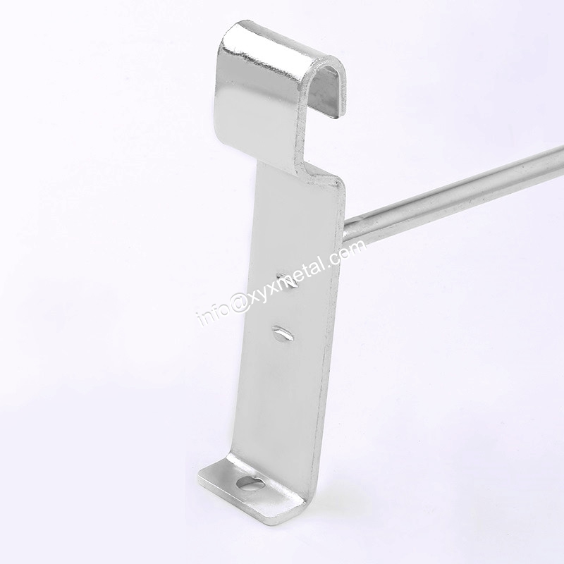 hooks or gridwall