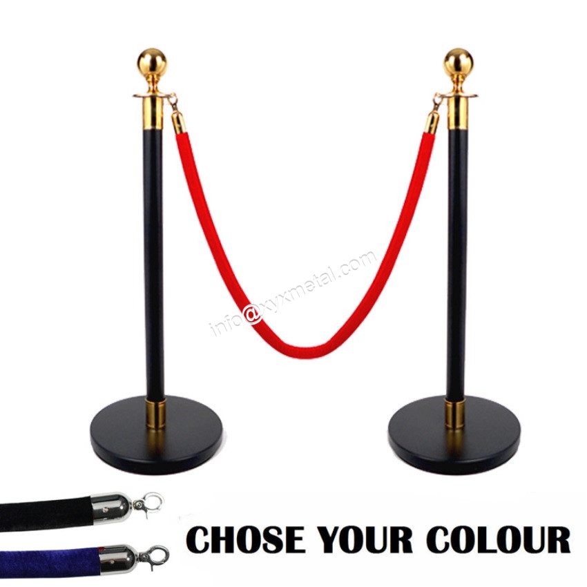 High Class Black Rope Stanchions Post