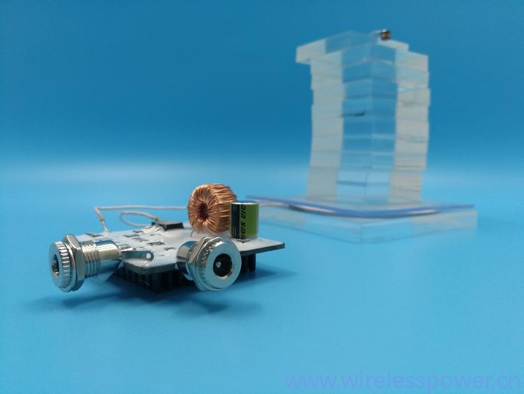 微型接收 微功率 线圈5mm  输出5mW  距离10cm