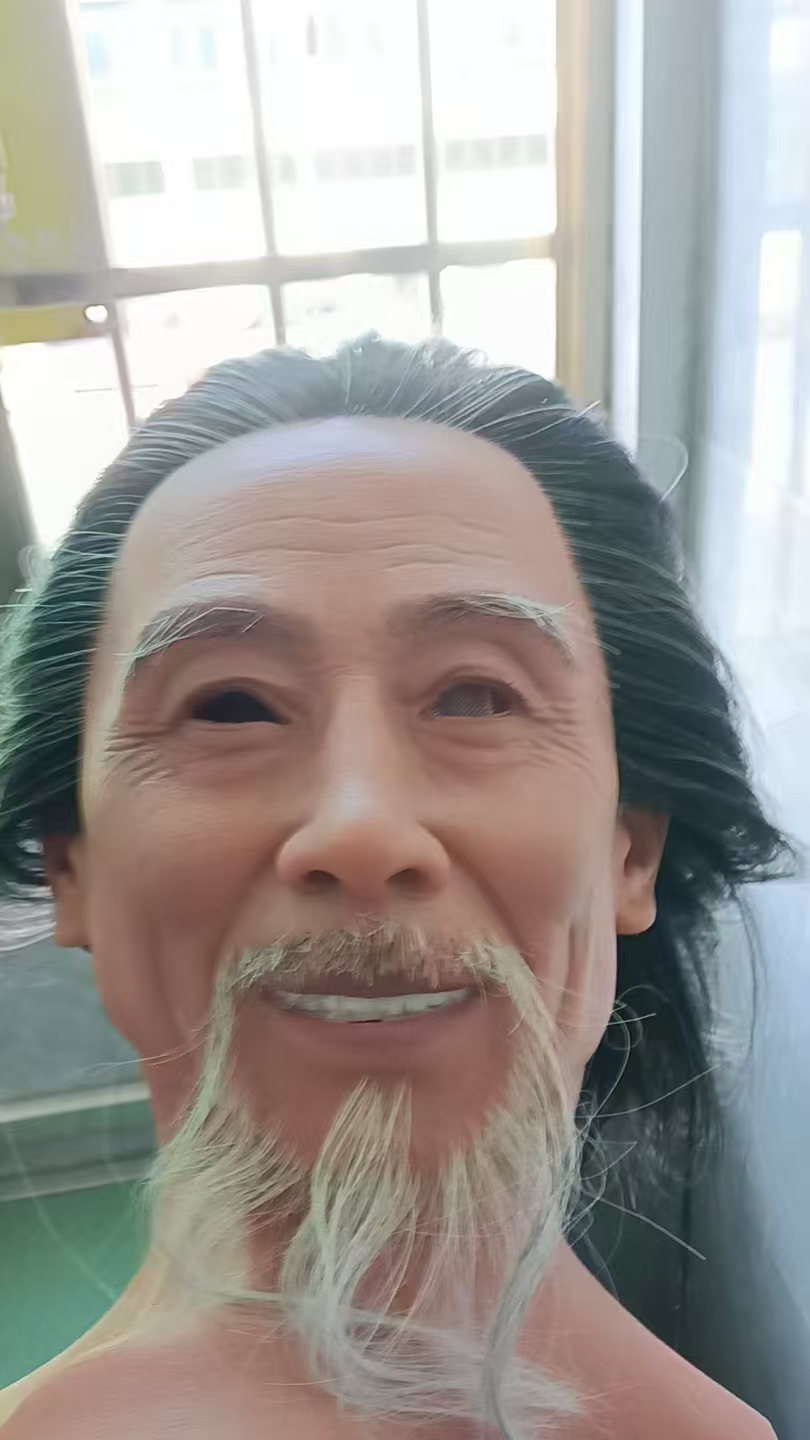 仿生人形机器人的外皮