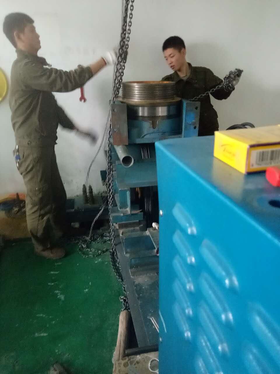 关于重庆电梯维修的注意事项