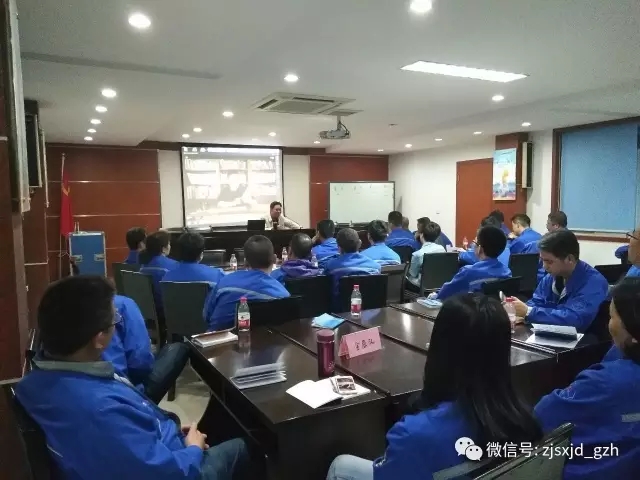 非线性发展思维——《指数型组织》一书学习会侧记