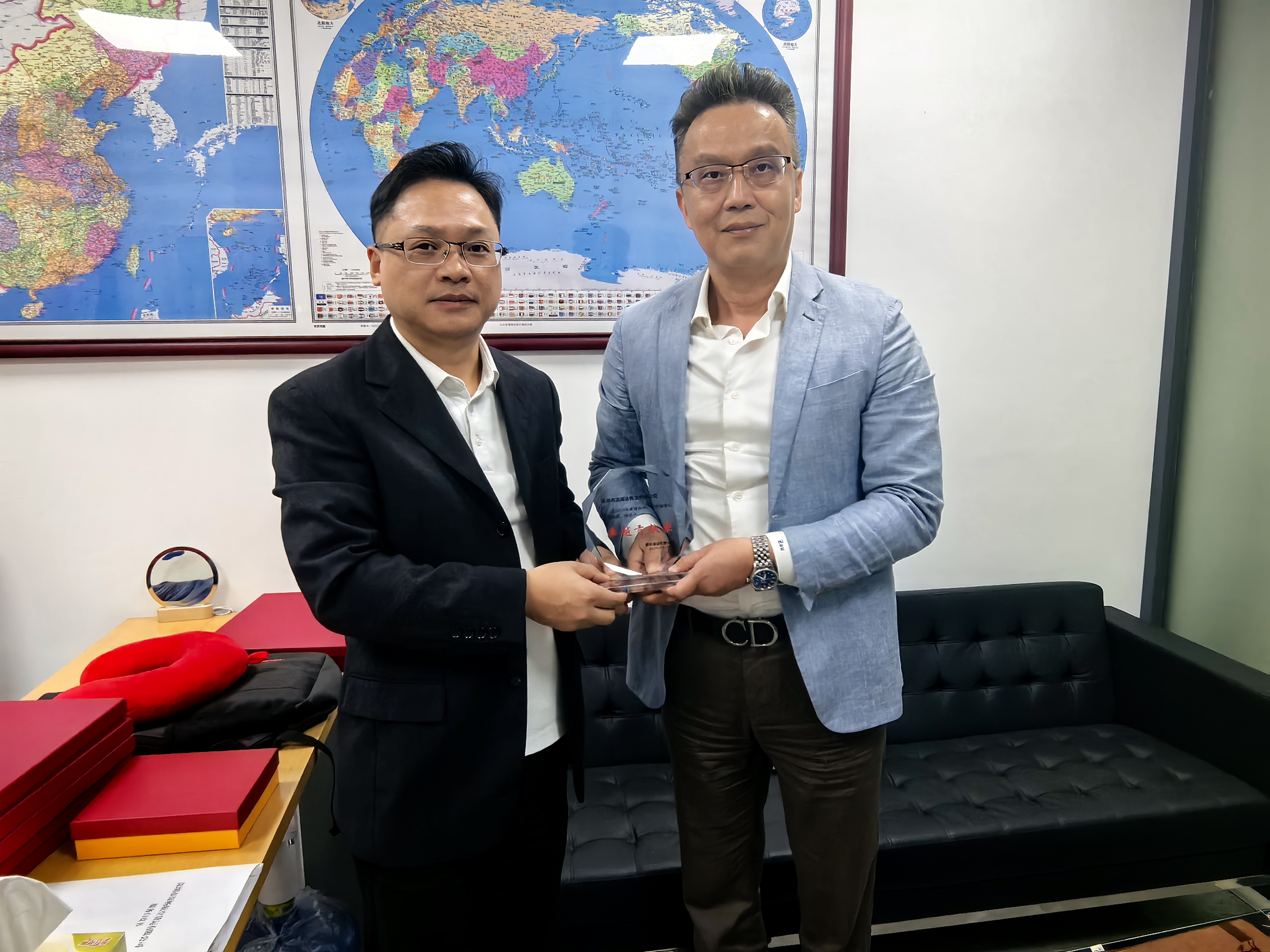 2026年01月13日荣获顺丰卓越贡献奖