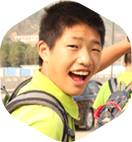 
	

张 湛

漫漫西行，我们在连云港、开封、西安、敦煌、新疆、阿拉山口留下了自己踏实自豪的足迹
欣赏了祖国的大好河山，领悟了许多人生道理，学会了自信阳光、坚持不懈
包容感恩、团结奋进……
我们满载而归！
 
