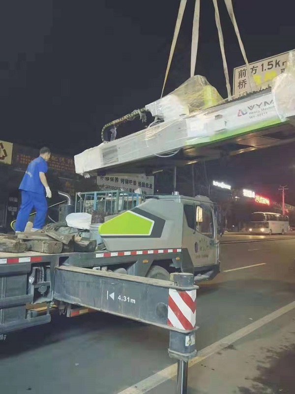 大型机械设备运输