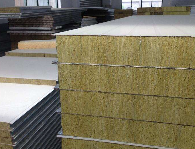 彩钢岩棉板