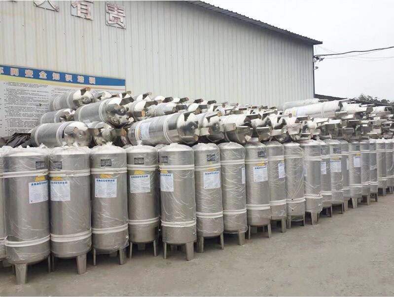 不锈钢无塔供水器