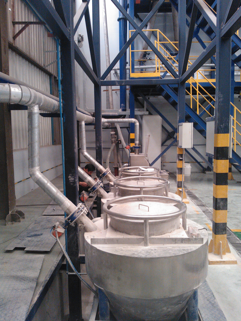 集中除塵噸包裝開袋站