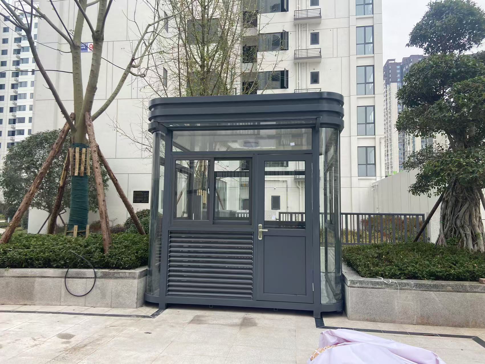 皇鼎园林公司助力，户外设施焕新颜