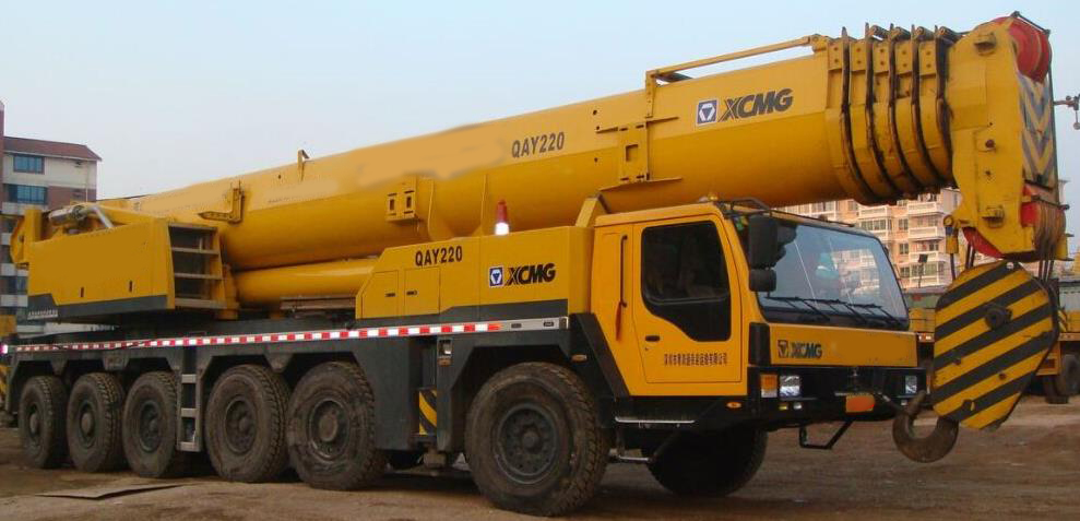 舟山200吨汽车吊出租