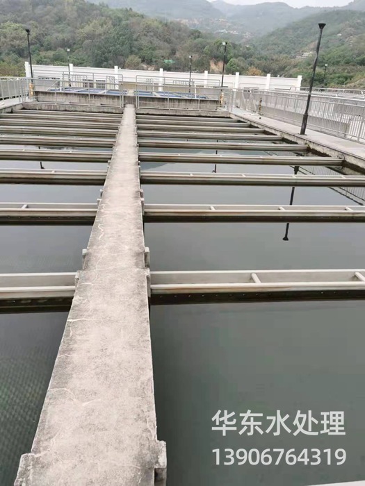 沉淀池集水槽斜管