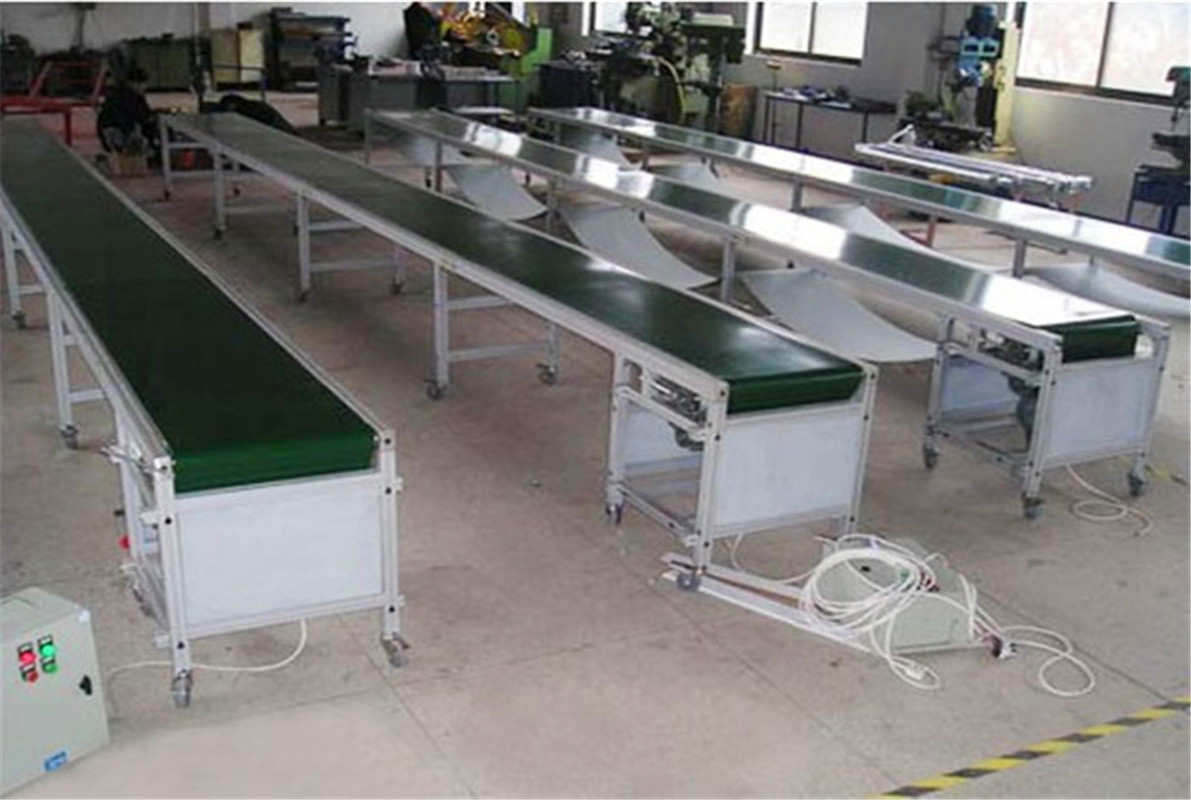 Assembly Line ( with lights and can move)