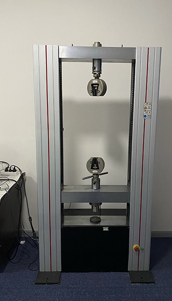 微机控制电液伺服**试验机