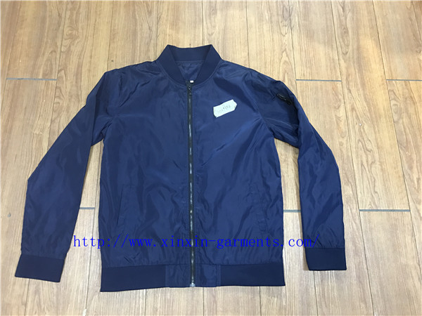 Custom Logo Cheap Fashion Stylish Polyester Spring Wind Sport Running Jacket for Men (J586)