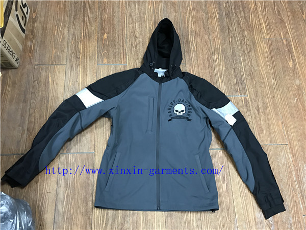 Wholesale Manufacturer Men Winter Outdoor Warm Casual Qulited Padded Jacket (J583)