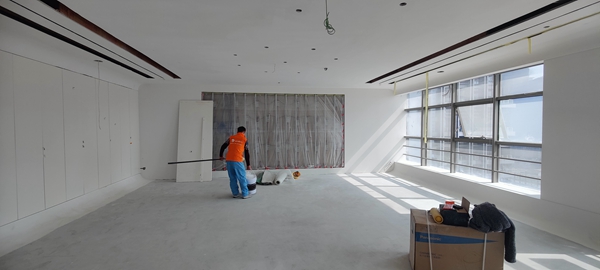 硅藻泥墙面可以挂东西吗？挂什么画好看？