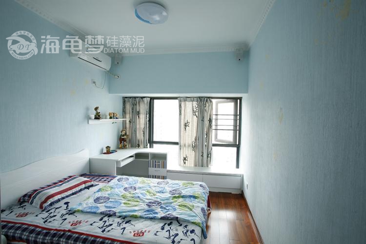 卧室简约拉丝背景墙