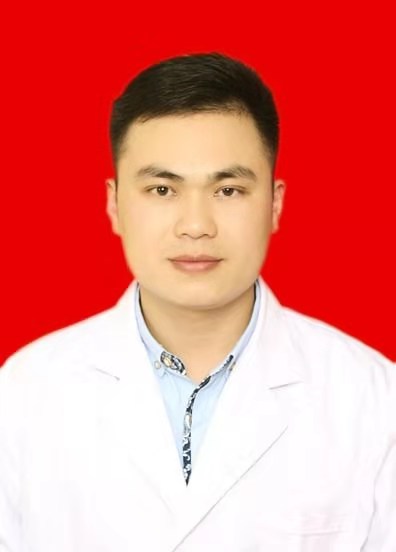 李万里