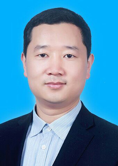 李  涛
