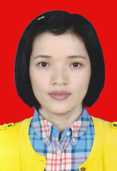 周  华