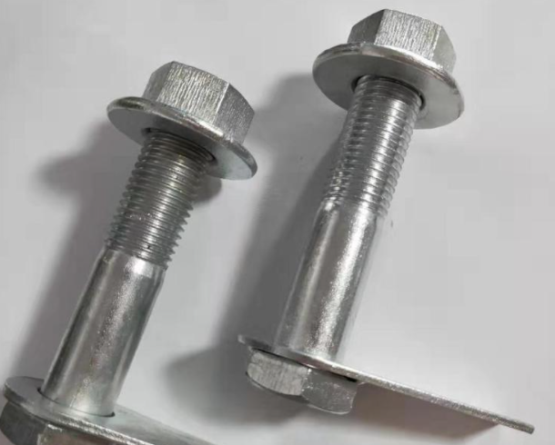 木板与铁架螺丝连接方法