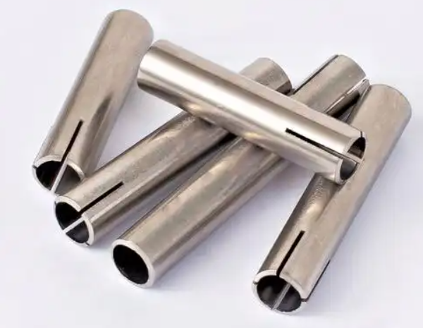 螺丝断在膨胀管*简单的取出方法