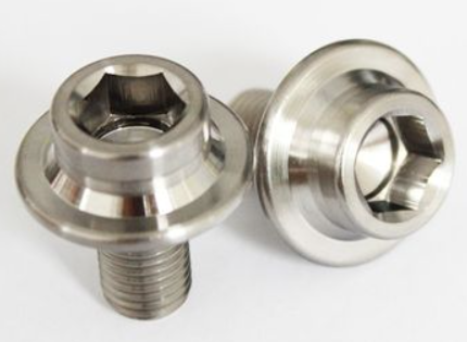 牙盘螺丝如何锁紧