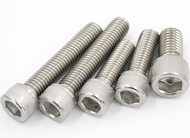 杯头螺丝和圆柱头螺丝的区别