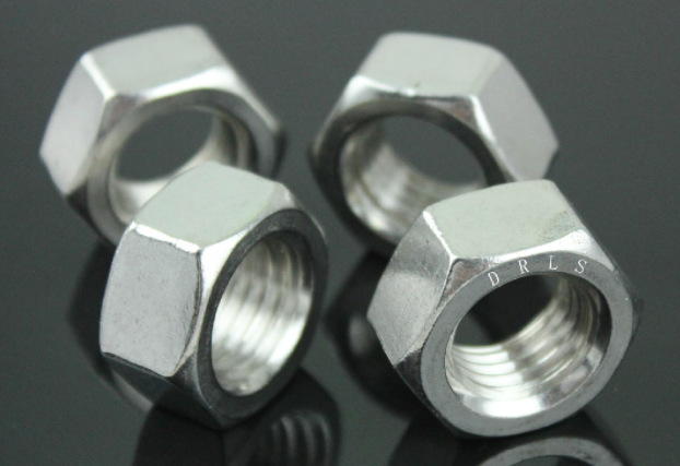 如何预防不锈钢紧固件锁死