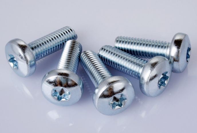 十字螺丝滑牙什么办法可以取出