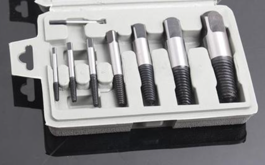 反锥螺丝取出器怎么取