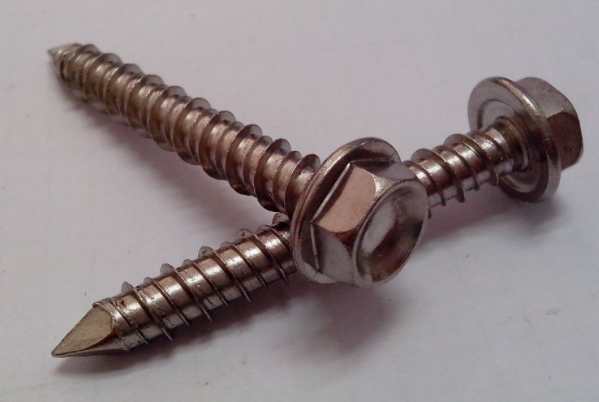 螺丝拧花了拧不下来*简单的办法