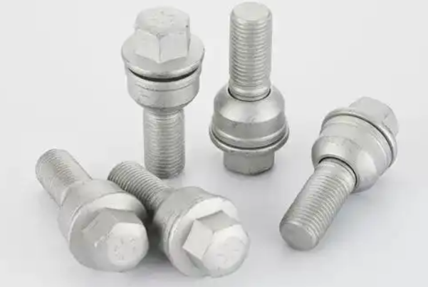 轮毂螺丝少了一个能开吗