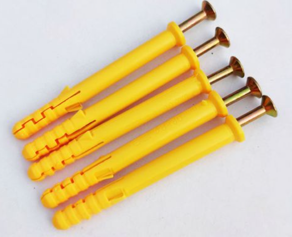 塑料膨胀螺丝怎么取