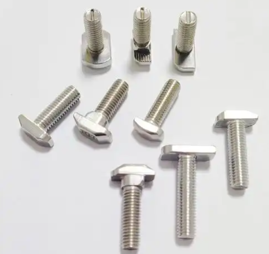 水槽螺丝安装技巧