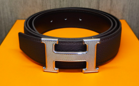 爱马仕腰带螺丝是多大的