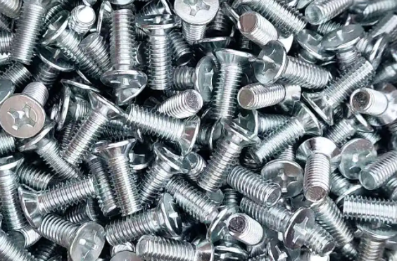 螺丝太小拧不动小技巧