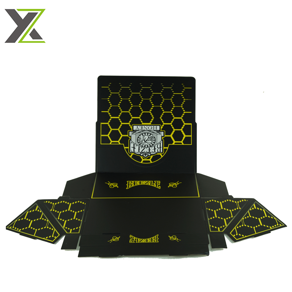 Custom self-assemble display folding box