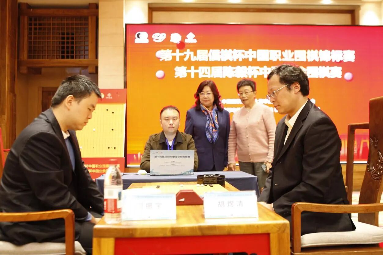 陈毅杯两位老牌天王对轰，无论谁赢都将创造历史