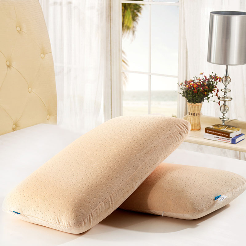 Traditional Style Pillow RK-01BR