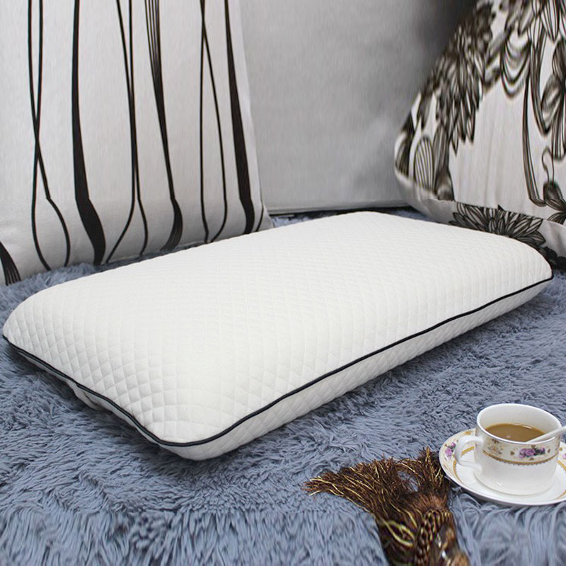 Traditional Style Pillow RK-04BR