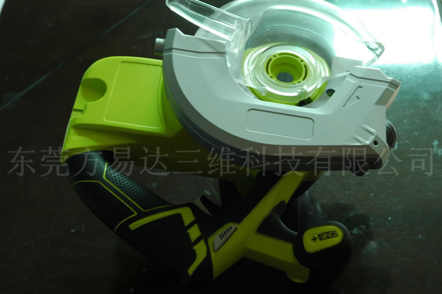 喷油+包胶